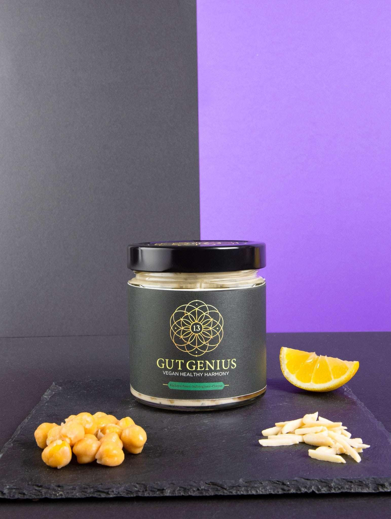 Bio-Kichererbsen-Auberginen-Creme – 100% pflanzlich, vegan, ohne künstliche Zusätze, proteinreich, ballaststoffreich und mit probiotischen Kulturen für eine gesunde Verdauung und ausgewogene Ernährung.