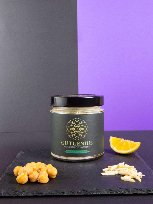 Bio-Kichererbsen-Auberginen-Creme – 100% pflanzlich, vegan, ohne künstliche Zusätze, proteinreich, ballaststoffreich und mit probiotischen Kulturen für eine gesunde Verdauung und ausgewogene Ernährung.