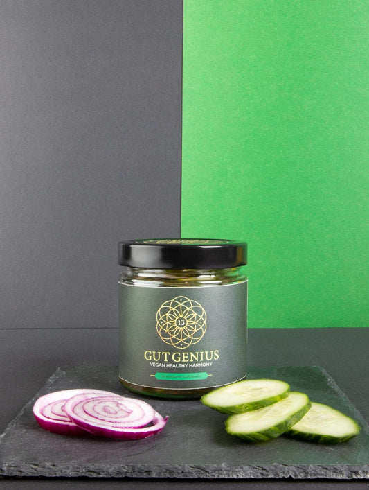 Bio-Fermentierter Gurkensalat – 100% Bio, roh und aktiv, reich an lebendigen Milchsäurebakterien, ballaststoffreich und probiotisch zur Unterstützung der Darmgesundheit.